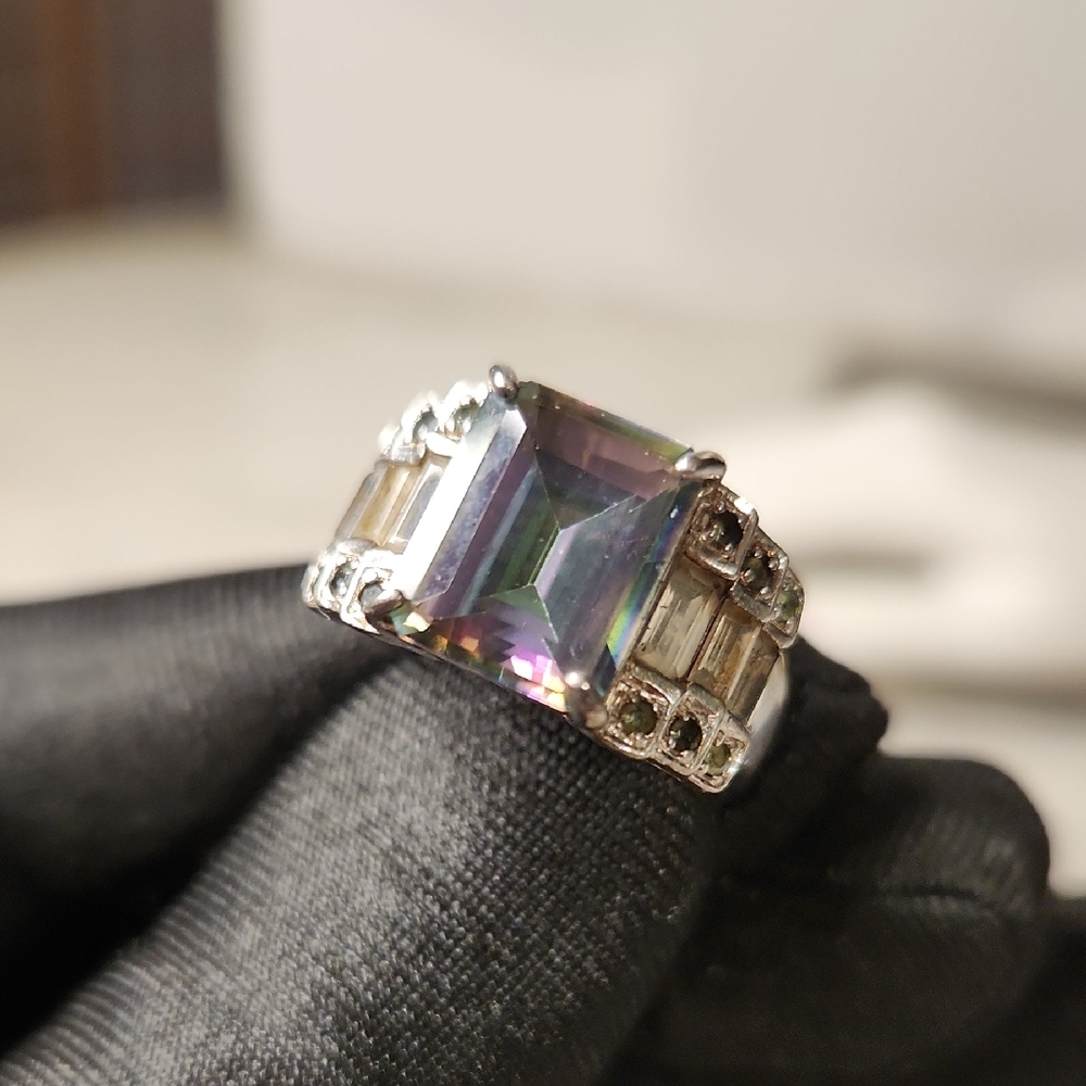925 Silver Oxidized 3CT Mistic Topaz / Black Topaz Ring Sz7